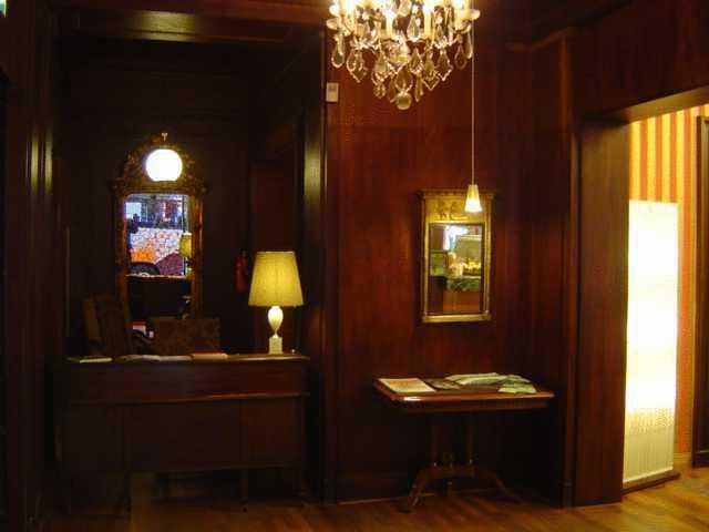 Stadt-Gut-Hotel Bogota 베를린 외부 사진