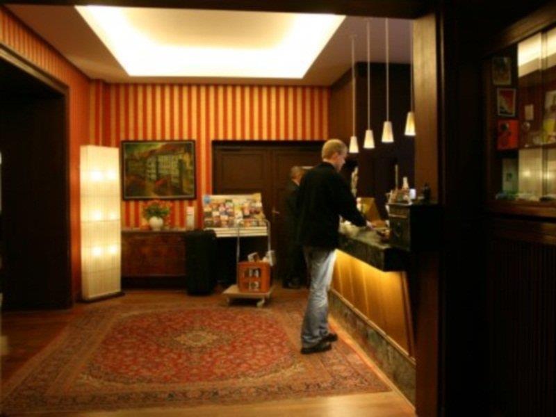 Stadt-Gut-Hotel Bogota 베를린 외부 사진